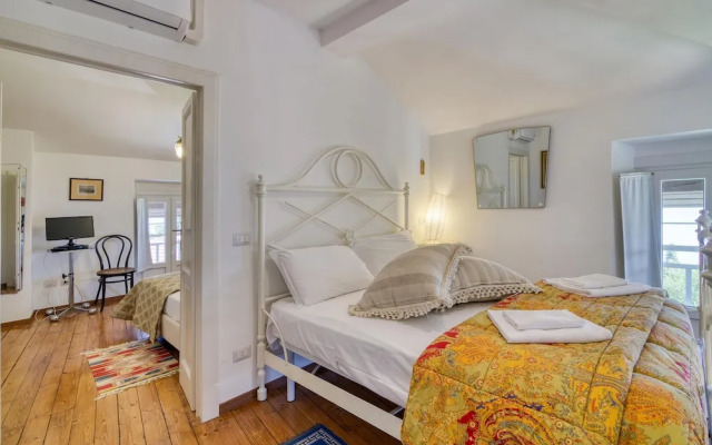 Piccolo Mondo Antico Stunning View