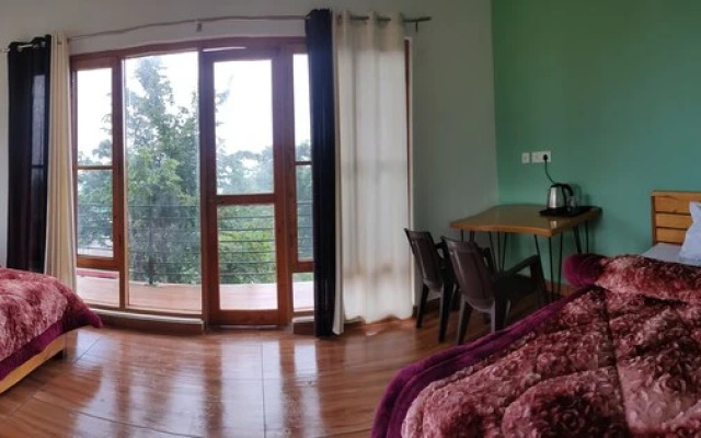 Flyscape Hostel