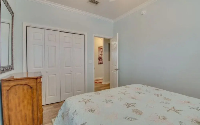 Spinnaker Pointe Unit 4B