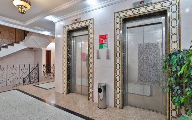 OYO 318 Azure Plaza Furnished Units