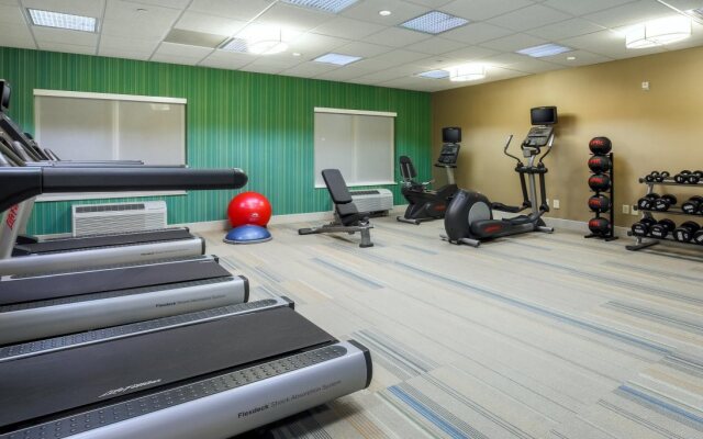 Holiday Inn Express Las Vegas - Stadium Area by IHG