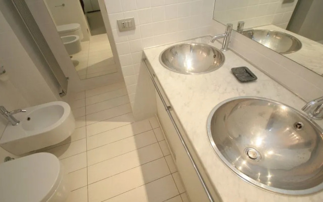 Rental in Rome Bernini Square