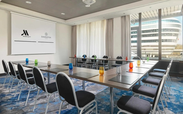 Sheraton Frankfurt Airport Hotel & Conference Center