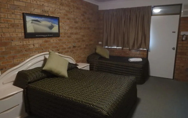 Country Comfort Motto Farm Motel