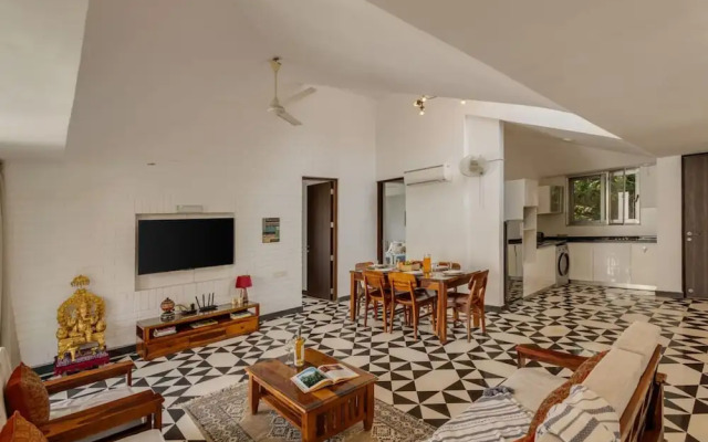 El Arbol by Hireavilla - 2BR w Rooftop Pool Nerul