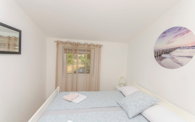 Apartments Lovely Courtyard
