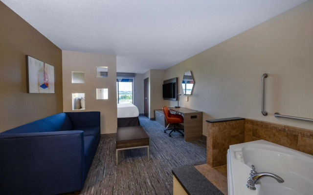 Holiday Inn Express Rochester South - Mayo Area by IHG