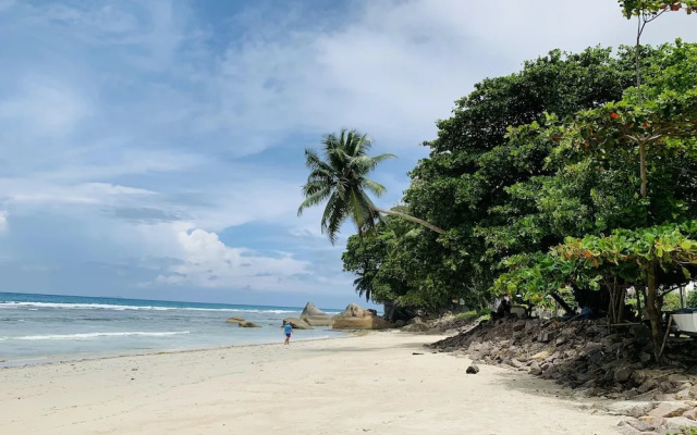 Oceanic View Apartments