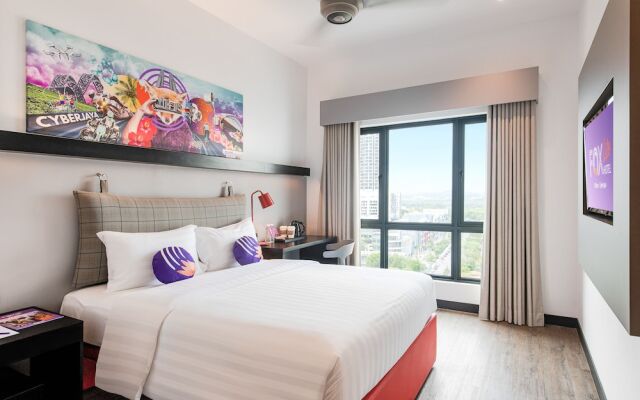 Designer DPulze Residence Cyberjaya By IdealHub