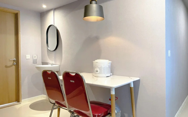 Restful 2Br At Meikarta Apartment