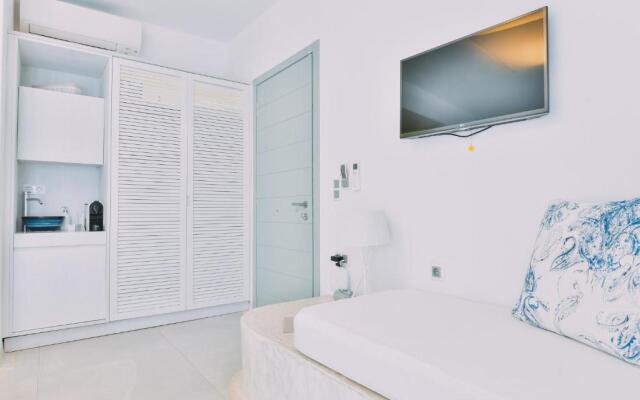 Schinoza Luxury Suites