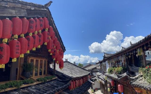 Lijiang xingyuge hotel
