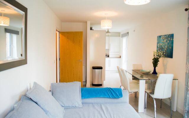 2 Bedroom Flat Close To The City Centre