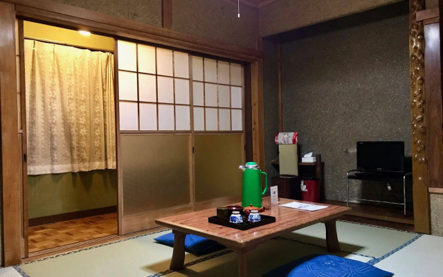 ZERO-Project Japan GuestHouse