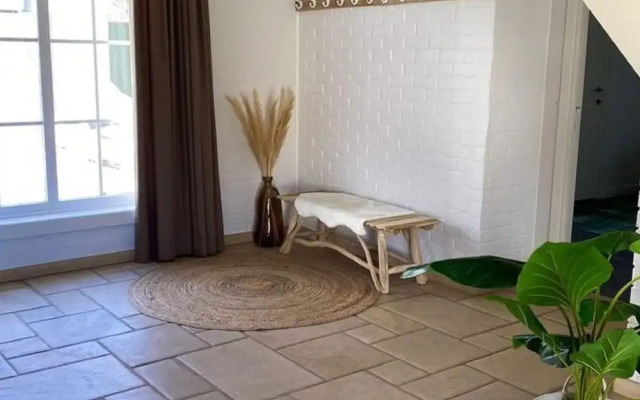 Luxury Villa in Sint-Idesbald with Hot Tub
