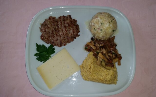 Victory Hotel Ristorente Pizzeria