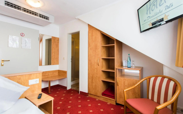 Hotel am Düsseldorfer Platz