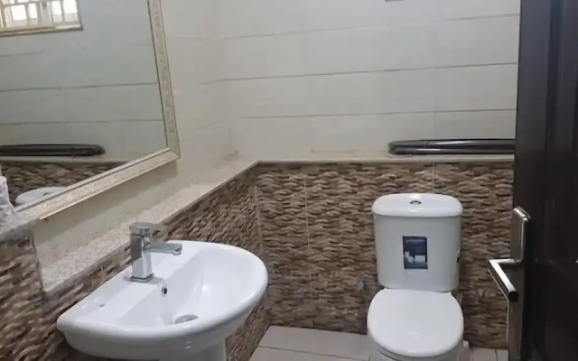 Vichi Gates Hotel