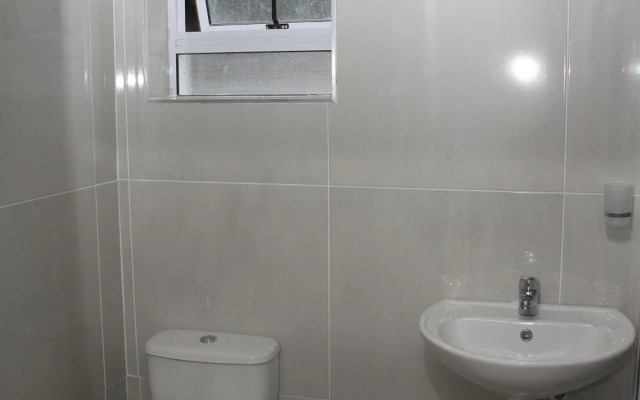 The White House Lodge