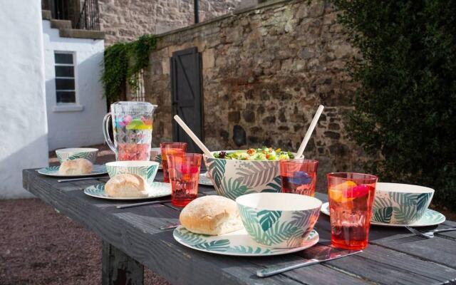 Luxury Apartment Near the Beach in Nairn, Scotland