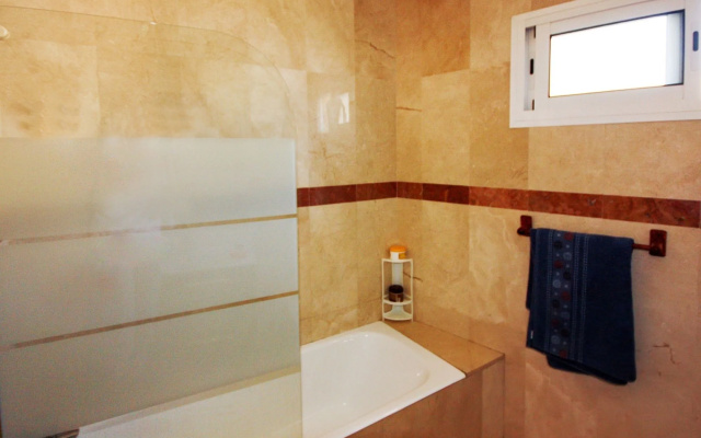 House With 3 Bedrooms in Puerto de Alcudia, With Private Pool and Encl - Hotel in Alcudia - Photo 4