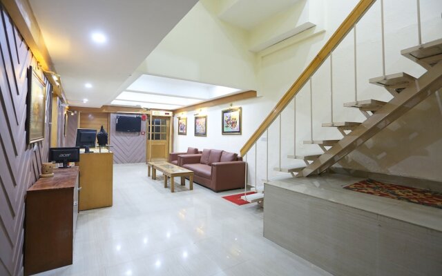 OYO 11332 Hotel Daffodils Inn