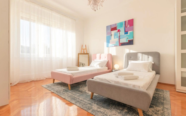 Centar Park Apartment