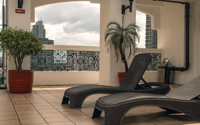 The Perla Hotel
