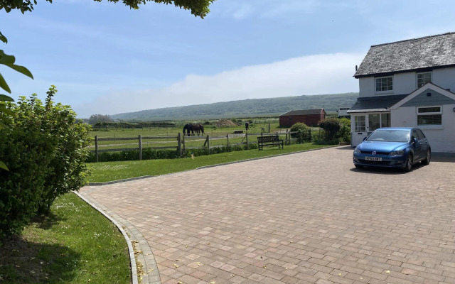 Tollgate Cottages Bed and Breakfast