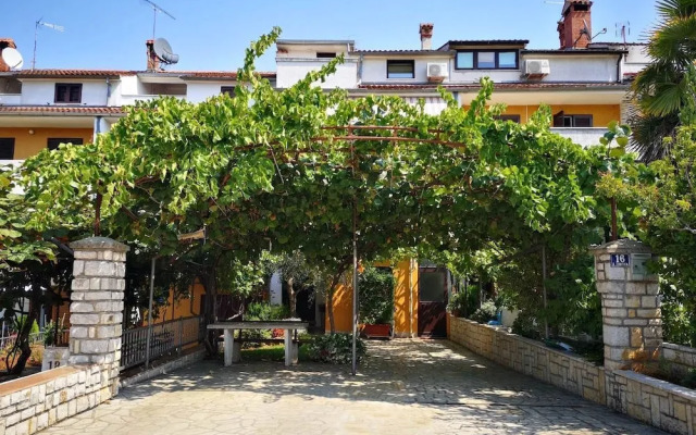 Apartments Alida
