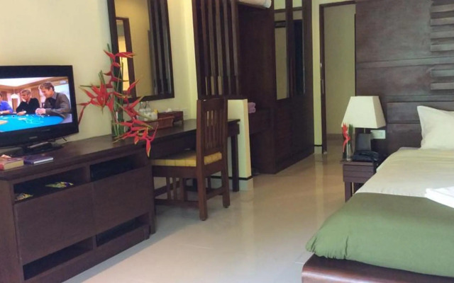 Lanta Pura Beach Resort