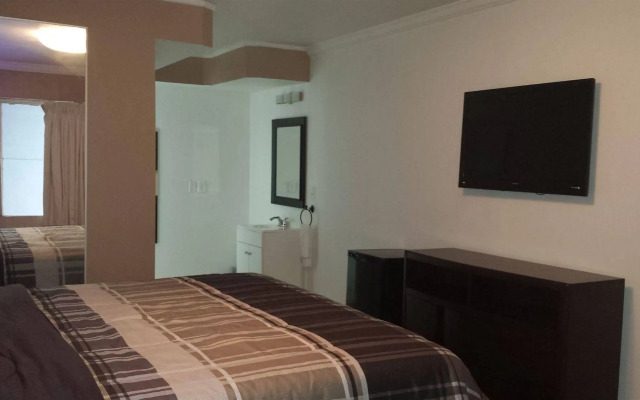 Up Midtown Hotel