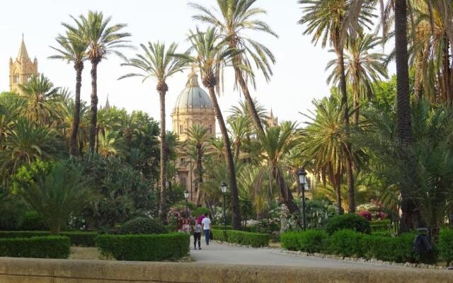 Around Cassaro Holiday House