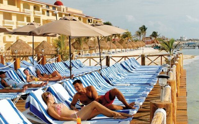 Sea Adventure Resort & Waterpark All Inclusive