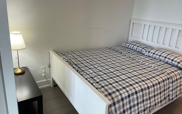 Waterfront York Suites