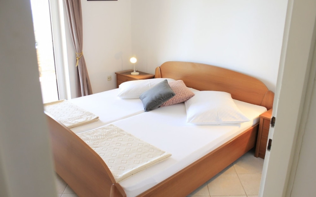 Zdenka - 10 m From the Beach - A4