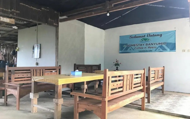 OYO 94008 Homestay Banyumili Samigaluh