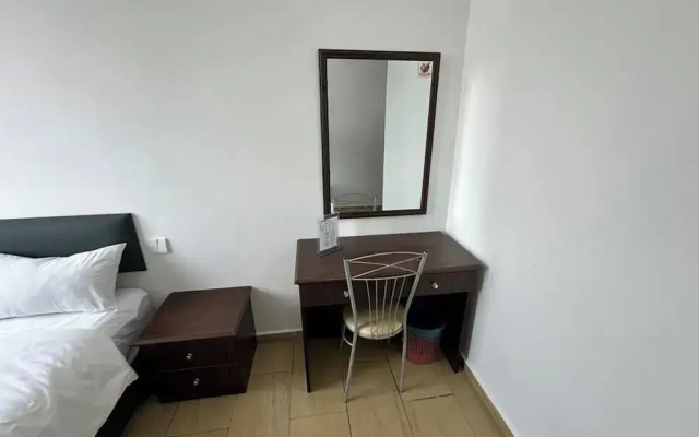 Glistar Hotel