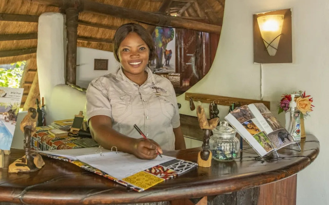 Pioneer Lodge Camp and Safaris