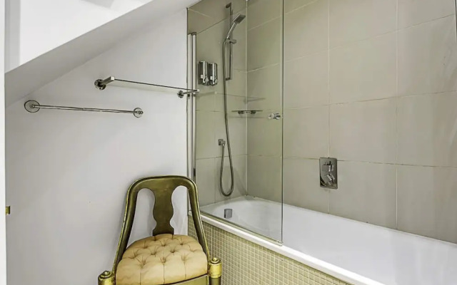 Beautiful Abode in Kensington Olympia