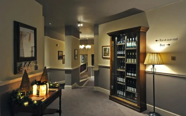 The Royal George Birdlip by Greene King Inns