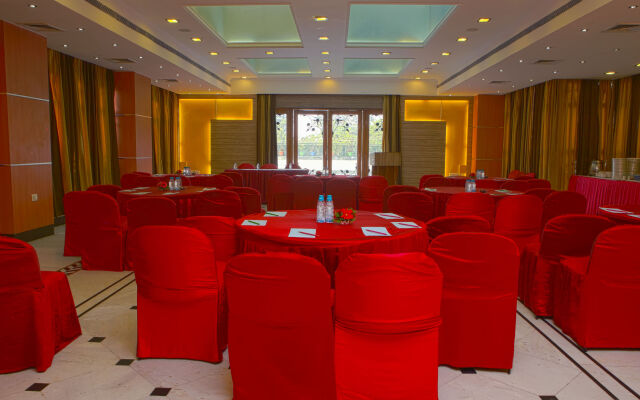 Gemini Continental Lucknow