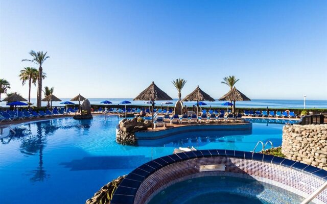 Апарт-отель BlueBay Beach Club