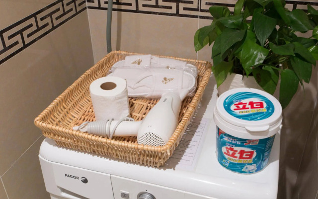 Qingdao Jinshan We Holiday Apt Wusi
