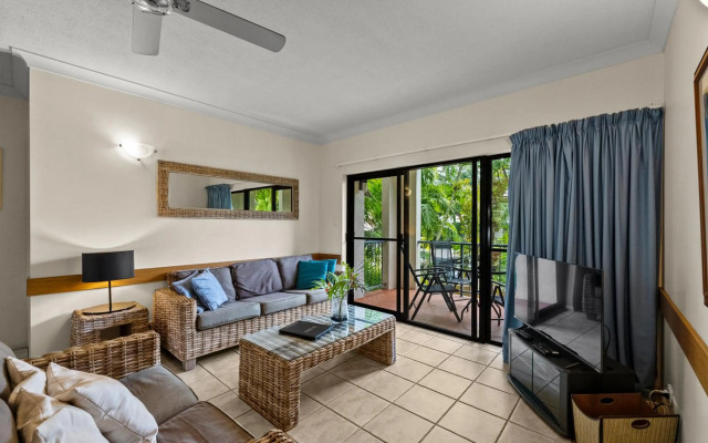 Nautilus Holiday Apartments