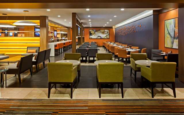 Hilton Mississauga/Meadowvale