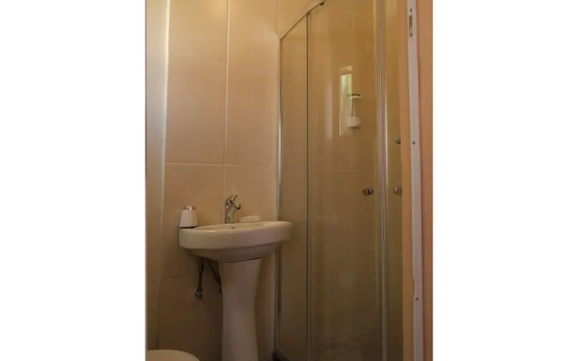 Motsolga Bed and Breakfast