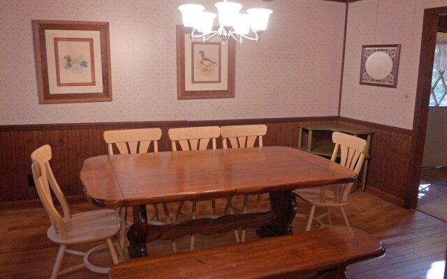 Pine Mountain Club Chalets Resort