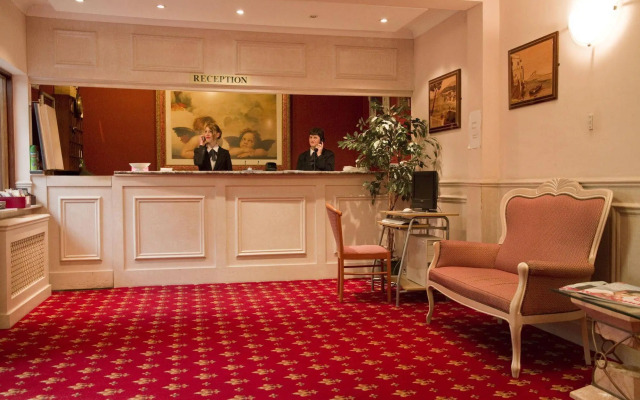 Sorrento Hotel