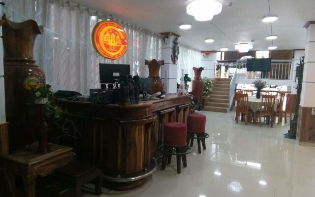 Frosty Land Hotel